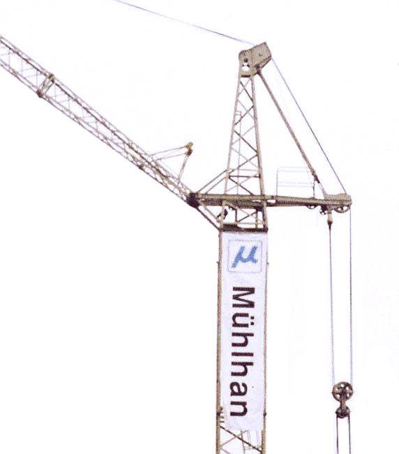 Frontlit advertising banner 510g mounted on a crane